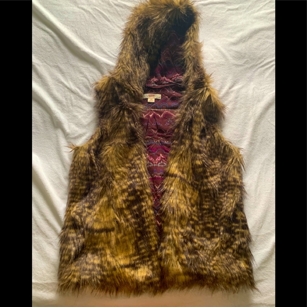 Faux fur vest coat